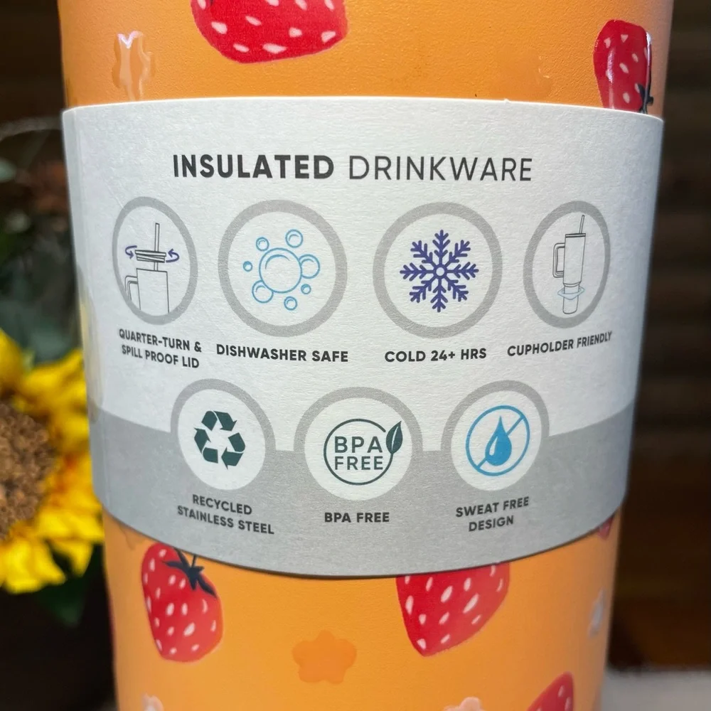 STRAWBERRY SIMPLE MODERN 40oz Trek Tumbler